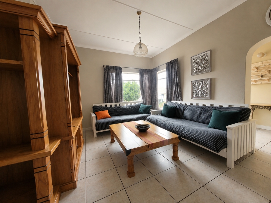 To Let 3 Bedroom Property for Rent in Aston Bay Eastern Cape